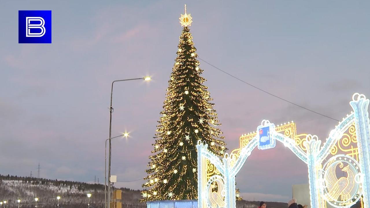 В декабре 17,5 тыс. юных северян получат приглашения на губернаторские елки